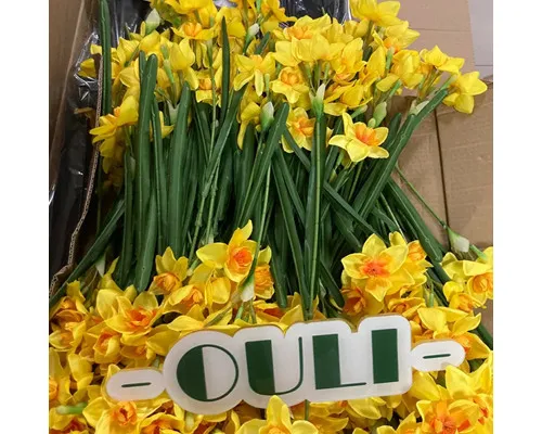 En komplet guide til at købe kunstige blomster i bulk