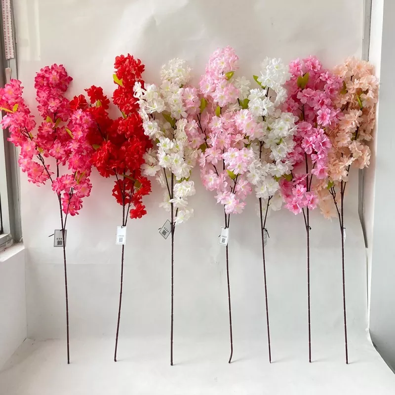 Kunstig Sakura -trægrene