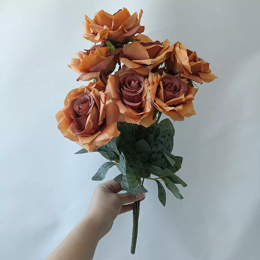 Falske blomster silke rose buket